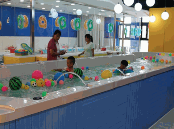 亚克力婴幼儿游泳馆